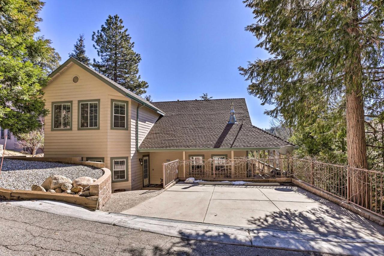 Huge Lake Arrowhead Home With 3 Decks And Grill! Exterior photo